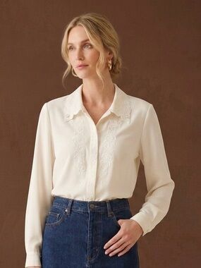 Vintage Blouse Button Overlap